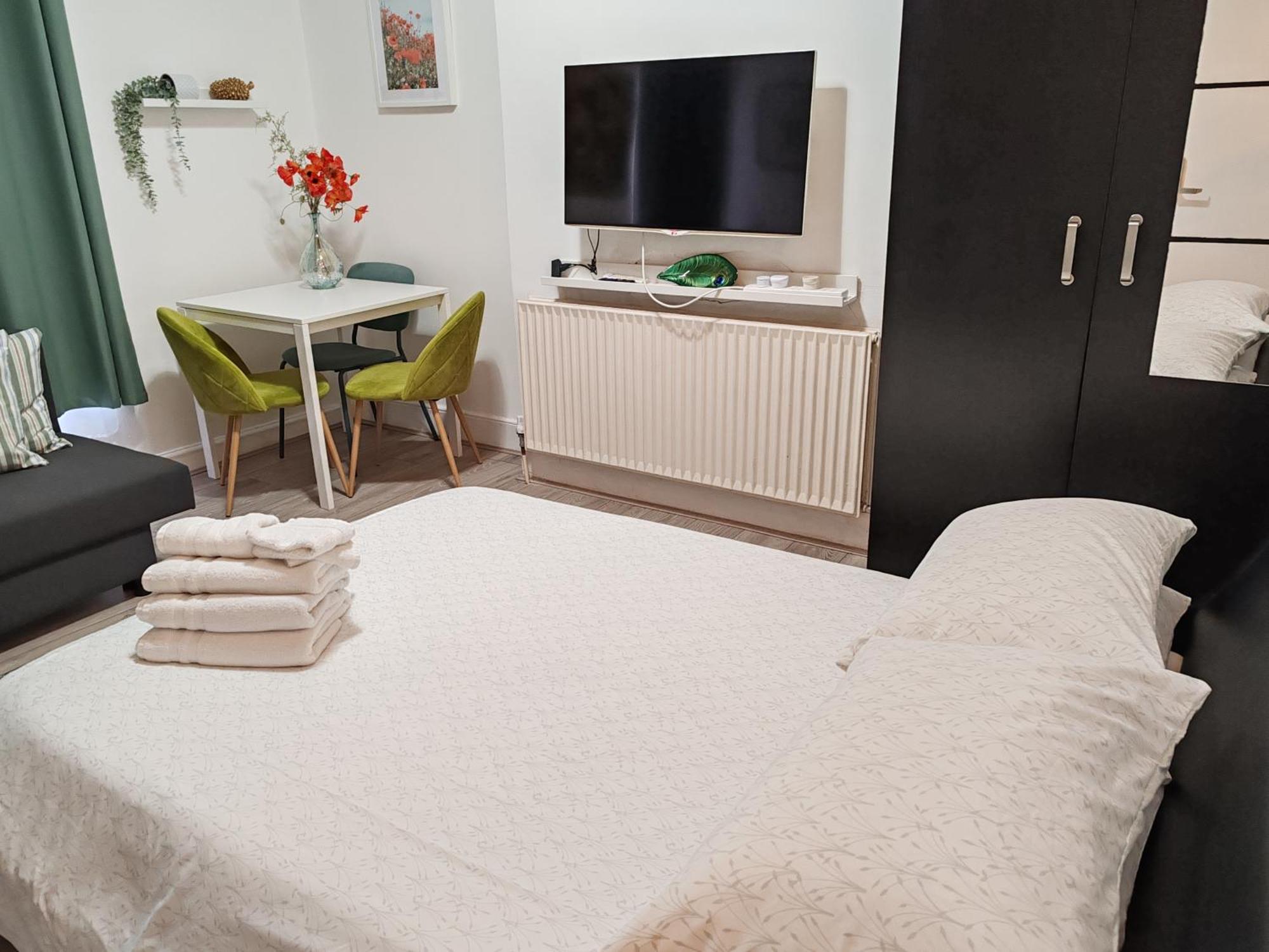 Kilburn High Road Studio Apartments ลอนดอน ภายนอก รูปภาพ