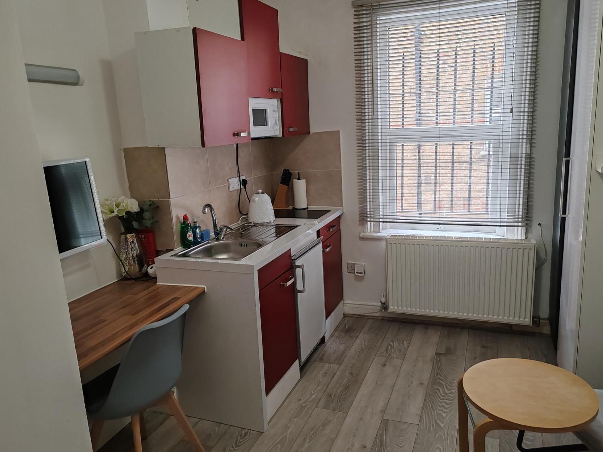Kilburn High Road Studio Apartments ลอนดอน ภายนอก รูปภาพ