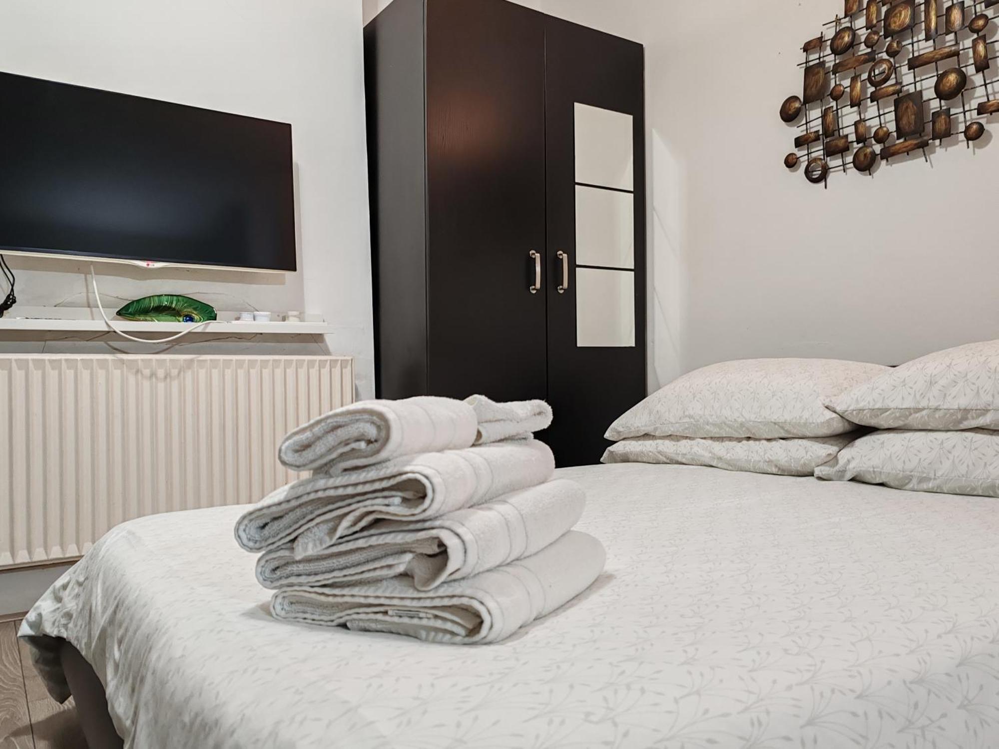 Kilburn High Road Studio Apartments ลอนดอน ภายนอก รูปภาพ